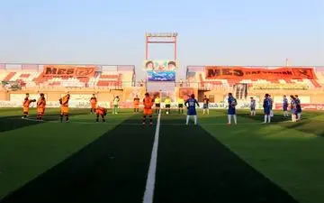 پایان نیمه اول|مس رفسنجان و گل گهر به تساوی رضایت دادند