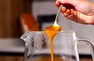 طرز تهیه لته پرتقال و زعفران؛ نوشیدنی خاص و خوش‌عطر + فیلم