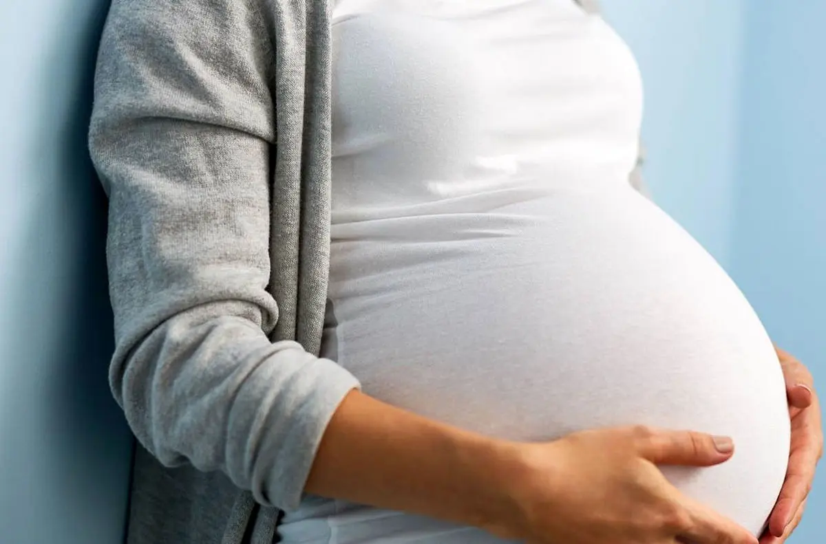 ترشح و عفونت های بانوان قبل بارداری کنترل شود!