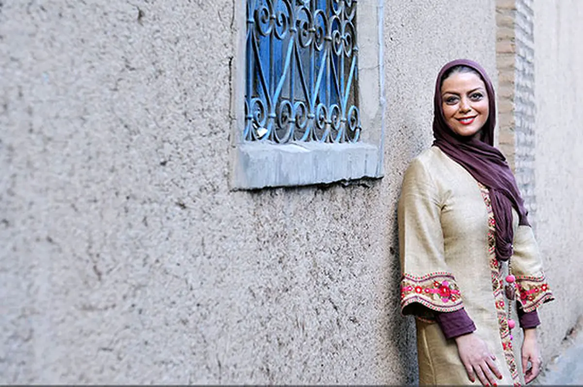 ازدواج بازیگر زن ایرانی با نامزد آلمانی! +عکس