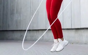 چرا طناب‌زدن برای دوران پیش‌یائسگی عالی است؟


