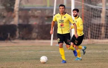 مدافع سپاهان قراردادش را فسخ کرد