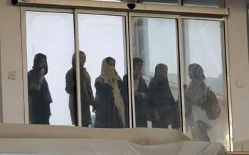 ورود خانم ها به تمرین استقلال آزاد شد