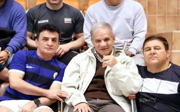 سرمربی اسبق تیم ملی کشتی فرنگی ایران درگذشت