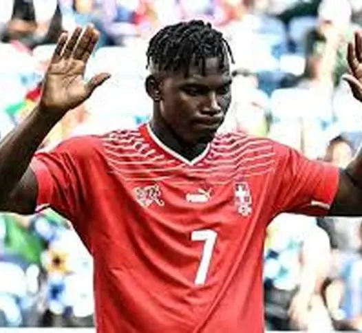 ویدیو | گل اول سوئیسی به سوئد/ امبولو؛ با ضربه‌ای دقیق قفل دروازه را شکست