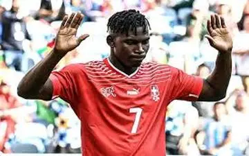 ویدیو | گل اول سوئیسی به سوئد/ امبولو؛ با ضربه‌ای دقیق قفل دروازه را شکست