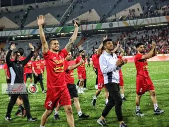 جشن اهدای جام قهرمانی سوپر جام به پرسپولیس