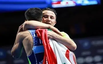 سوریان: نگذاشتیم حمید وزن کم کند، اوت شد و همه گفتند کشتی‌اش تمام شده است/ فرنگی‌کاران نوجوان پشتوانه هستند 