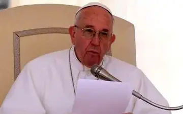 رهبر مذهبی کاتولیک‌ها: از سوپربمب آمریکا در "افغانستان" خجالت کشیدم 