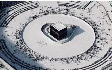 درخواست شورای علمای پاکستان:هزینه عمره را به درمان کرونا بدهید
