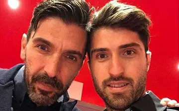 سلفی کریم انصاری فرد با بوفون! + عکس