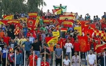 حواشی دیدار پیکان و فولاد!