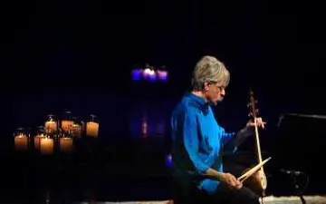 کیهان کلهر بخشی از درآمد کنسرت‌هایش را به سیل‌زدگان می‌دهد