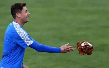  راه سومین توپ طلای جپاروف از آزادی می گذرد