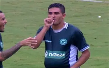  پرسپولیس و جونیور به توافق رسمی رسیدند