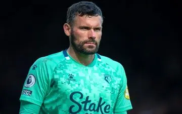 دروازه‌بان سابق منچستریونایتد بازنشسته شد