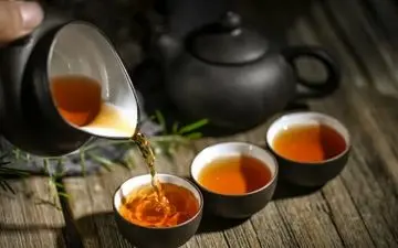 بهترین زمان مصرف چای بعد از غذا چه زمانی است؟