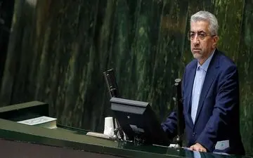 وزیر نیرو: به خاطر قطعی‌های اخیر برق از مردم عذرخواهی می‌کنم
