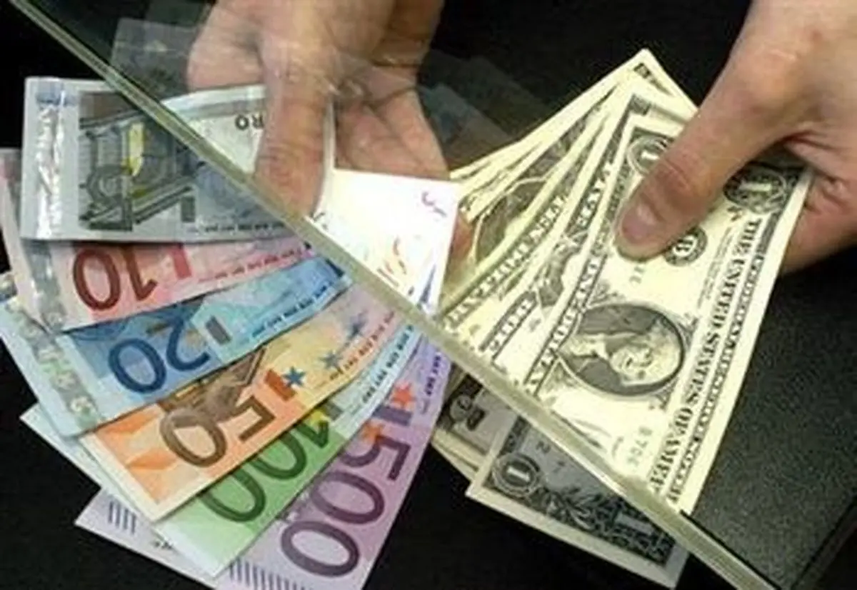 کاهش نرخ مبادلاتی دلار و یورو