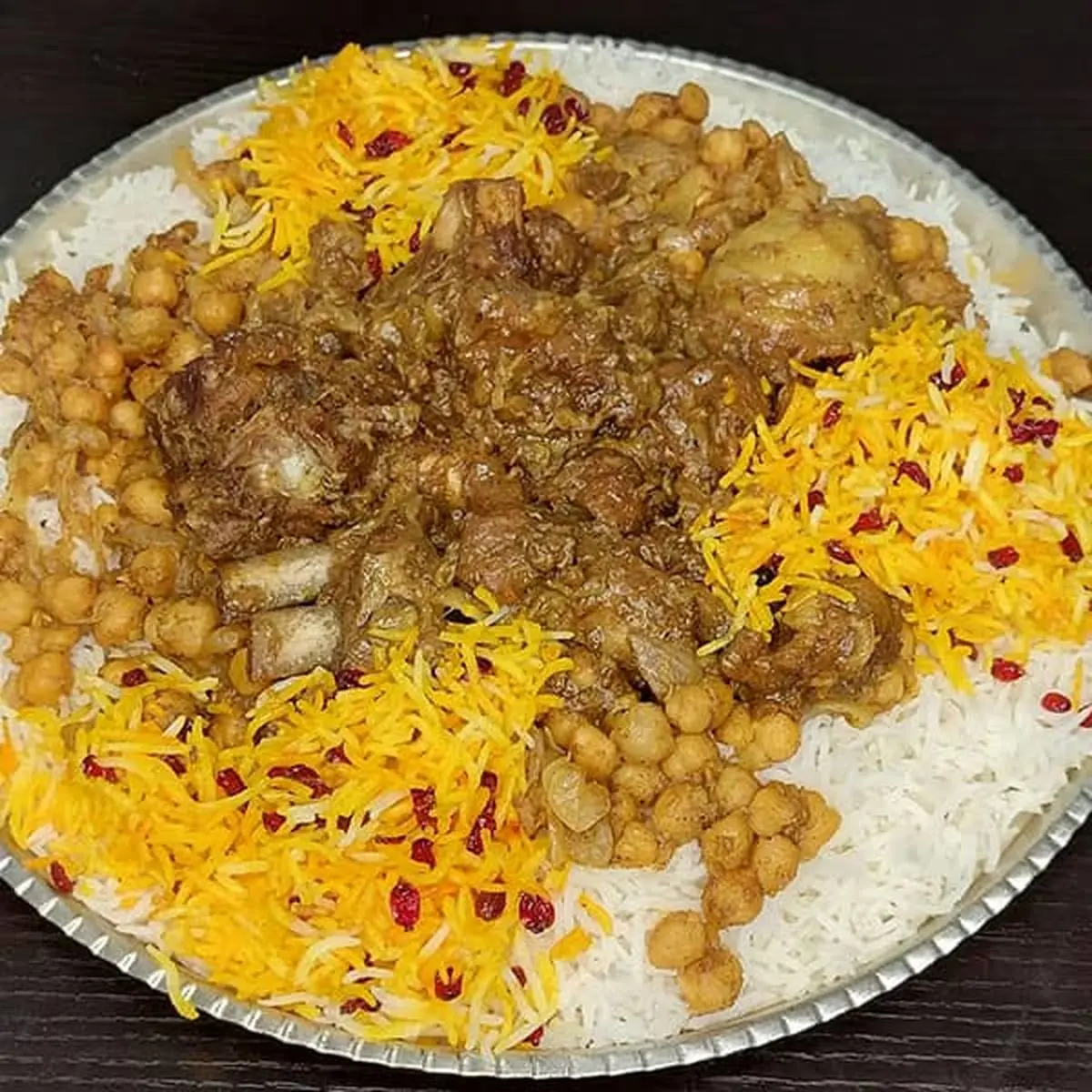 پلو گوشت عربی به روش مجلسی و فوق العاده خوشمزه رو این طوری درست کن!