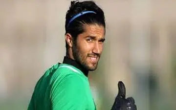 گلر خارجی نمی خواهیم؛حسینی به کسی میدان نمی دهد!