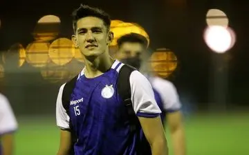 سینا خادم‌پور: مدتها برای استقلال زحمت کشیدم/هر تیم دیگری بودم الان فیکس بازی می کردم