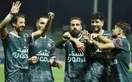 پوستر اعتراضی ذوب آهن به بهانه بازی با استقلال