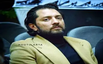 تیپ و ظاهر بهرام رادان در مراسم یادبود مادر محسن کیایی (عکس)