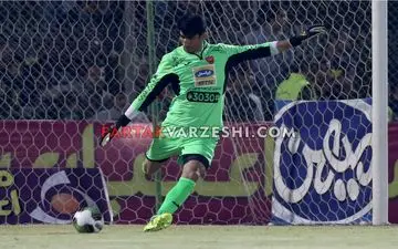 نیمی از راه صعود در دستان این ستاره تیم ملی  