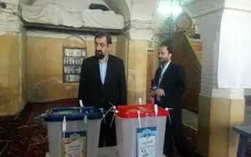 حضور دبیر تشخیص مصلحت نظام در انتخابات ریاست جمهوری + فیلم