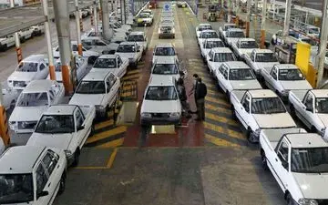 خودروها برپایه قیمتهای مصوب شورای رقابت فروخته می شود