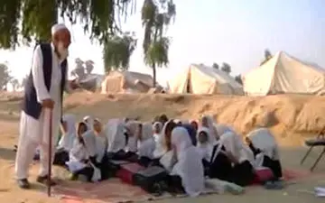 دردسرهای معلمان در افغانستان + فیلم 