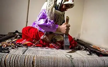 تحریم‌های داخلی بیش از تحریم‌های خارجی صادرات فرش را متاثر می‌کند
