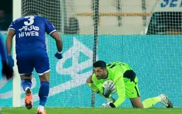 ادامه دردسر‌های جنجالی برای گُلر آبی ها