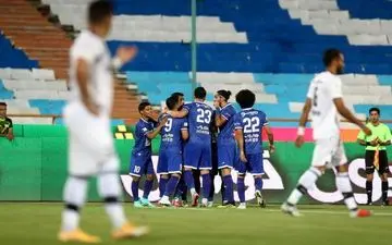 استقلال- نفت مسجد سلیمان/ پایان نیمه نخست با برتری آبی پوشان