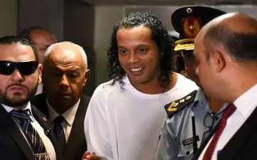 مجازات دلچسب پاراگوئه‌ای‌ها برای رونالدینیو/ حبس لاکچری با استخر و باشگاه بدنسازی!