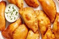 طرز تهیه پیراشکی عدس و سیب‌ زمینی؛ پیش‌غذای خوشمزه و مقوی برای مجالس